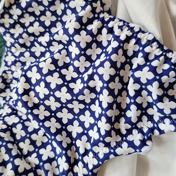 Victorias Secret Bikini - Picture 3 of 11